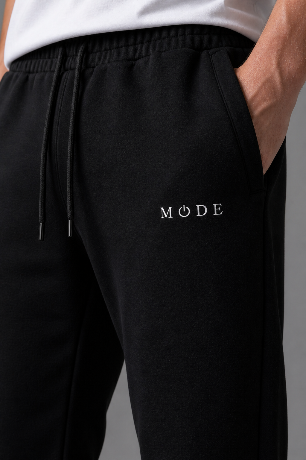 Cuffed Joggers - Black
