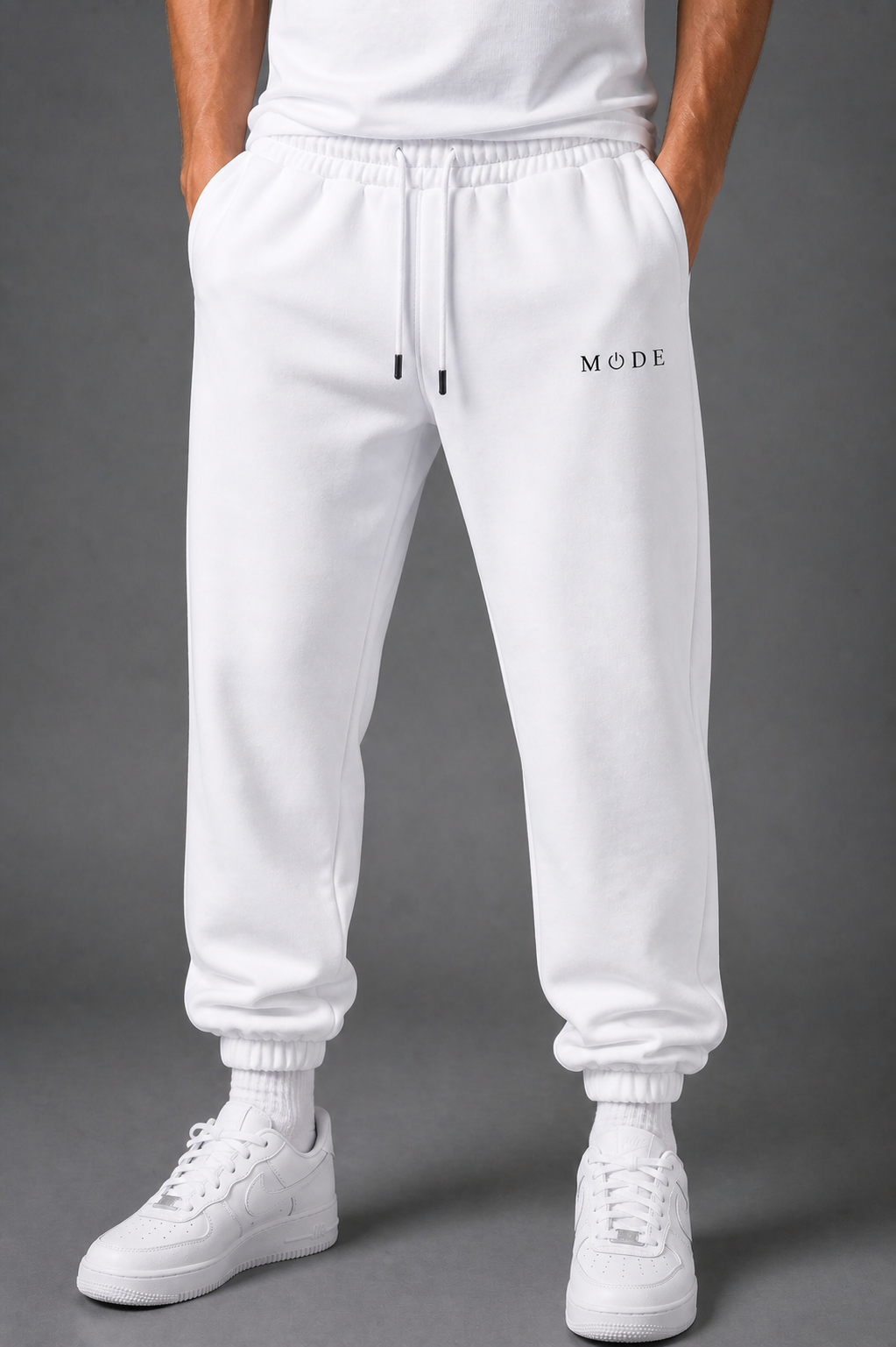 Cuffed Joggers - White